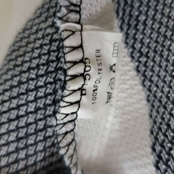 Black /White Stripe Fit Flair Mini Dress with Open Back Size Medium. #167 - Picture 7 of 12